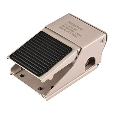 Image of Heschen Pneumatic Foot Pedal Valve Switch, FV 320, Momentary, PT1/4&quot; Threaded, 3 Way 2 Position, Rubber Nonslip