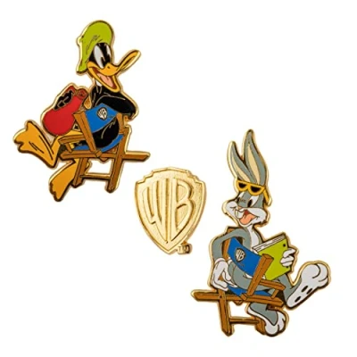 Image of Cinereplicas Looney Tunes Pack 2 pin&#039;s Bugs Bunny and Daffy Duck at Warner Bros Studio
