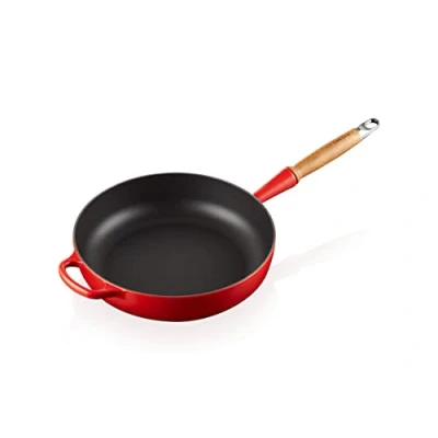 Image of Le Creuset Skillet Signature Cerise ø 28 cm / 3.6 Liter enamelled non stick coating