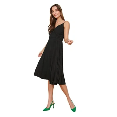 Image of Trendyol Woman Midi A line Regular fit Knit Dress Schwarz