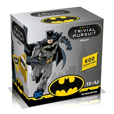 Image of Winning Moves DC Comics Batman Trivial Pursuit Bitesize Card Game, 600 questions on your favourite characters with Batman, Joker, Harley Quinn and Teen Titans, game for ages 12 plus