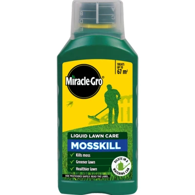 Image of Miracle Gro Mosskill Liquid Lawn Care, 1 litre concentrate, 67 m² coverage