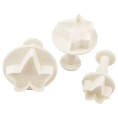 Image of Uteruik Set of 3 Sugarcraft Veined Ivy Maple Leaf Plunger Cutters