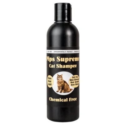 Image of Pips Supreme Cat Shampoo 250ml. Will ease itching &amp; remove dirt grime and assist in removing soft bodied insects from the fur.