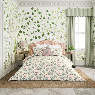 Image of Sanderson Rubus Duvet Cover Set King Size Raspberry