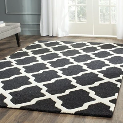 Image of SAFAVIEH Trellis Rug for Living Room, Dining Bedroom Cambridge Collection, Short Pile, in Black and Ivory, 122 X 183 cm