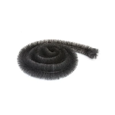 Image of Gutter Brush Leaf, 4m, Black