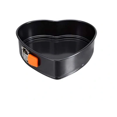 Image of Le Creuset Cake Tin Pan Patiliss Heart 26 x 25 cm