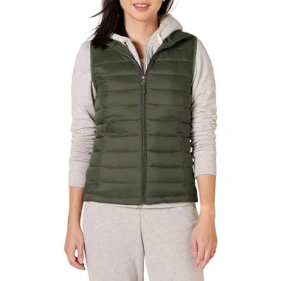Image of Amazon Essentials Women&#039;s Lightweight Water Resistant Packable Puffer Gilet, Olive, XS