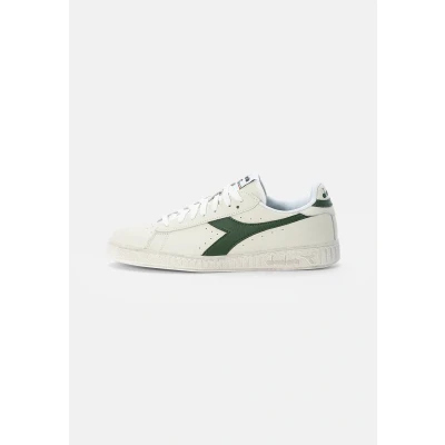 Image of Diadora GAME Waxed Unisex Trainers, Size: 8, White/fogliage Leather