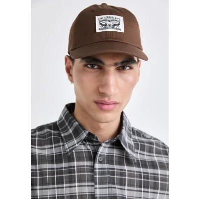 Image of Levi&#039;s Men&#039;s Relaxed Dad Heritage Cap, Dark Brown, UN