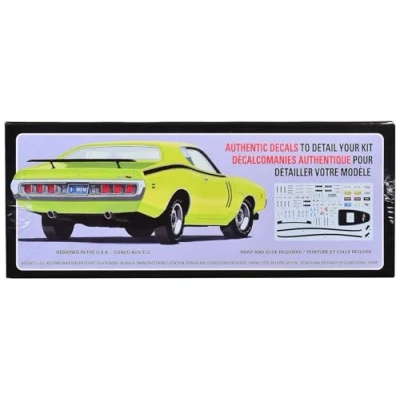 Image of AMT 1971 Dodge Hemi Charger R/T 1:25 Scale Model Kit