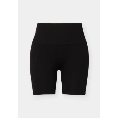 Image of Björn Borg Studio Seamless Leggings, Women&#039;s, Size: 4/6, Black beauty