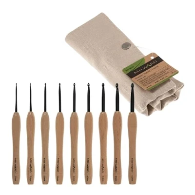 Image of Milward Crochet Hook Set Smooth Beech Handles Aluminium Hooks, 2,2.5,3,3.5,4,4.5,5,5.5 and 6mm, 100% Cotton Hard Zippered Case, Grey