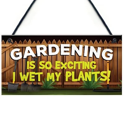 Image of Red Ocean Funny Garden Sign Plaque So Exciting I Wet My Plants Novelty Shed Summerhouse For Outdoors Friendship Gift
