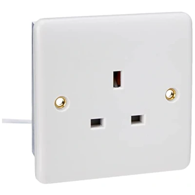 Image of KnightsBridge Curved Edge 13A 1G Unswitched Socket