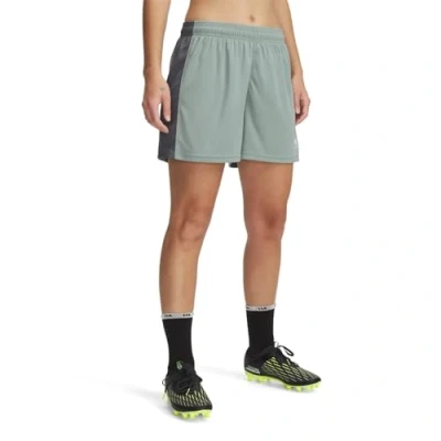 Image of Under Armour Short Sports shorts, Women&#039;s, Size: Medium, Silica green/castlerock/white