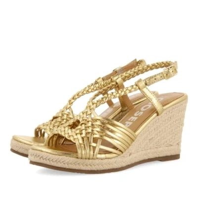 Image of GIOSEPPO Women&#039;s Glide Espadrille Wedge Sandal, Dark Gold, 4.5 UK
