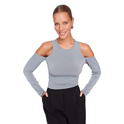 Image of Trendyol Women Fitted Off Shoulder Crew Neck Knit Blouse Grau