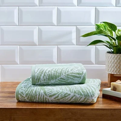 Image of Fusion Green Leaf Bath Towel (70 x 130cm) 100% Cotton Super Soft Tropical Palm Leaves &amp; White Towel/Bath Sheet Bathroom Accessory Matteo Collection