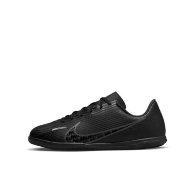 Image of NIKE Men&#039;s Jr Vapor 15 Club Ic Sneaker, Black Dk Smoke Grey Summit White Volt, 13.5 UK