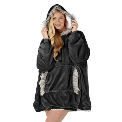 Image of FAUX FUR EDGE Oversized Hoodie Blanket Women Ultra Plush Fleece Soft Sherpa Reversible Warm Cosy Comfy Wearable Hooded Giant Sweatshirt Throw Girls Adults Men Boys Kids Big Pocket (Black)