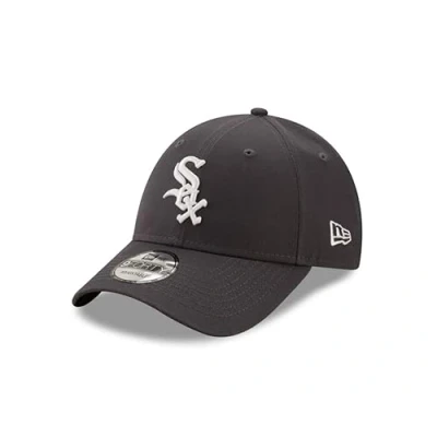 Image of New Era Chicago White Sox MLB League Essential Gray 9Forty Adjustable Cap One Size
