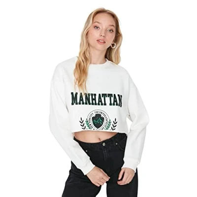 Image of Trendyol Women Regular Basic Crew neck Knit Sweatshirt Ecru