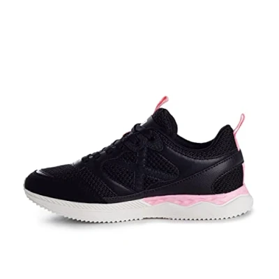 Image of Munich Women&#039;s Clash Sneaker, Black/White, 5.5 UK