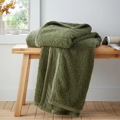 Image of Catherine Lansfield So Soft Velvet Boucle 130x170 cm Blanket Throw Olive Green