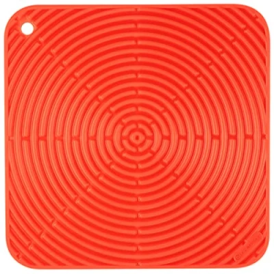 Image of Le Creuset Volcanic Cool Tool Counter Protector