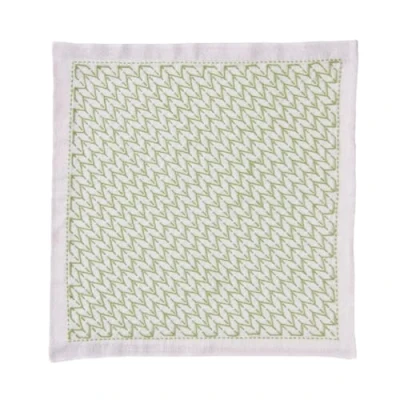 Image of olympus Thread Kugurizashi Sashiko Hana Fukin Yabane (Arrow Feather) Printed Fabric Embroidery Kit