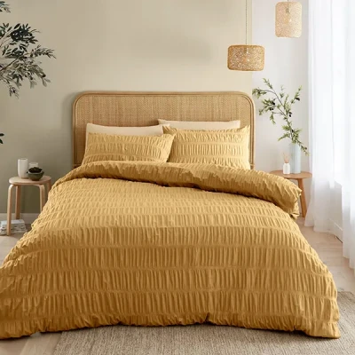 Image of Catherine Lansfield Seersucker Double Duvet Cover Set with Pillowcases Caramel