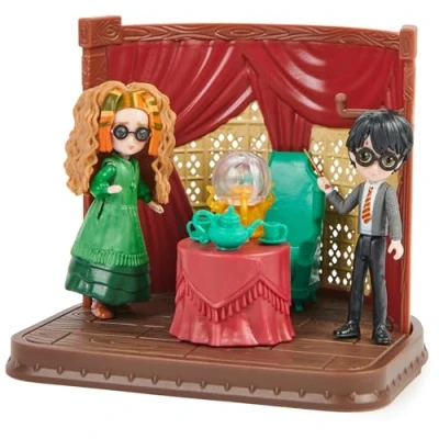 Image of Wizarding World Harry Potter Magic Divination Course Playset with 2 Exclusive Figures and 6 Accessories Children&#039;s Toy Age 6+