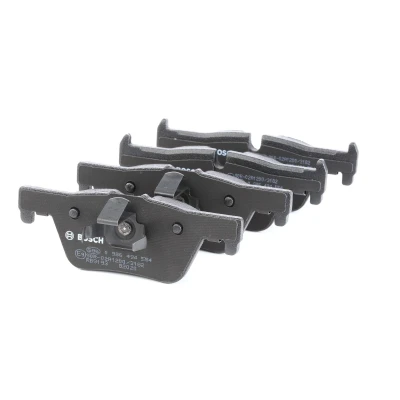 Image of BP1475, E990R02A10813182 Brake pad set BOSCH 0 986 494 554 Low Metallic with mounting manual, anti squeak plate, piston clip BMW: 3 Saloon
