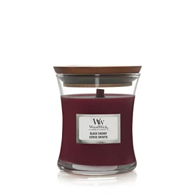 Image of WoodWick Scented Candle Medium Black Cherry 11 cm / ø 10
