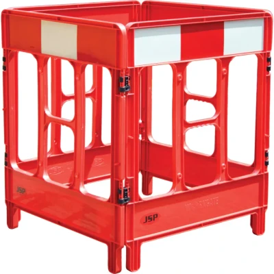 Image of JSP Workgate 4 Gate Red Barrier Red/White Reflective (KBC023 000 600)