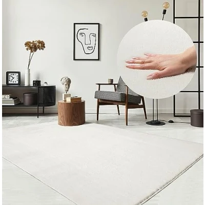 Image of the carpet Relax Rug, Modern, Fluffy, Short Pile, Non Slip Underside, Washable up to 30C, Super Soft, Fur Look, Cream, 200 x 280 cm