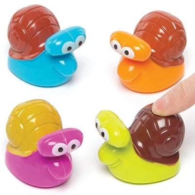 Image of Baker Ross AG663 Kids Snail Pull Back Racers (Pack of 4) Perfect for to Play With