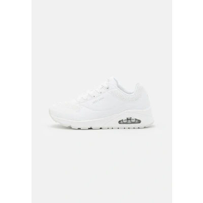 Image of Skechers Women&#039;s UNO Stand ON AIR Sneaker, W, 5 Wide