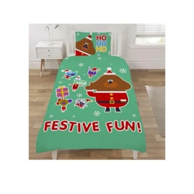 Image of Festive Fun Hey Duggee Single Duvet Cover Set Reversible &amp; Pillowcase Bedding