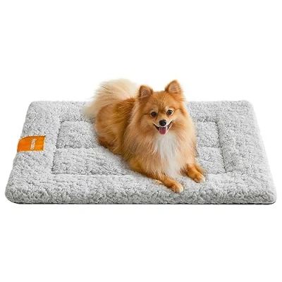 Image of Feandrea Warm Dog Cat Bed, Mattress for Crate, Pet Blanket Dogs and Cats, 60 x 45 cm, S, Machine Washable Dryer Friendly, Non Slip, Dove Grey PPB001G01