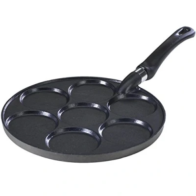 Image of Nordic Ware Scandinavian Silver Dollar Pancake Pan, Cast Aluminium Frying Pan for 7 Pancakes, Mini Maker Black,17.5 x 10.2 2.5