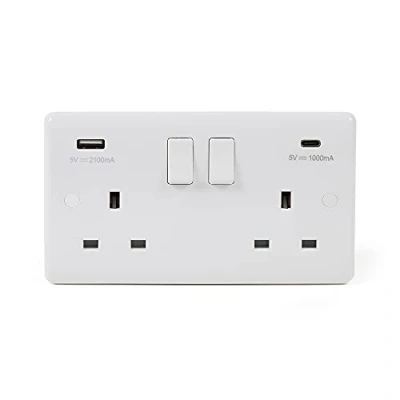 Image of Lieber Silk White 2 Gang USB C Plug Socket (13A + Ports A+C 3.1A) Curved Edge