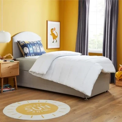 Image of Silentnight Healthy Growth 10.5 Tog Duvet Calming Kids Weighted Quilt with Anti Allergy Filling to Prevent Allergies Machine Washable, Double, White