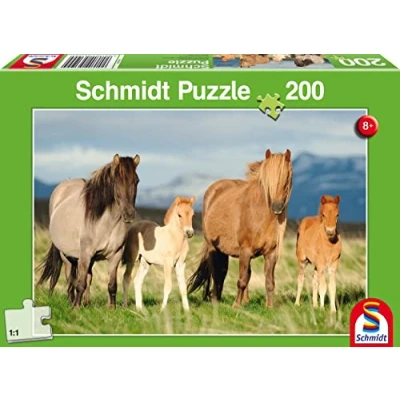 Image of Schmidt Horse Family Children&#039;s Jigsaw Puzzle (200 Piece)