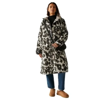Image of Regatta Outdoor Active Unisex Waterproof Changing Robe True Leopard Print LXL