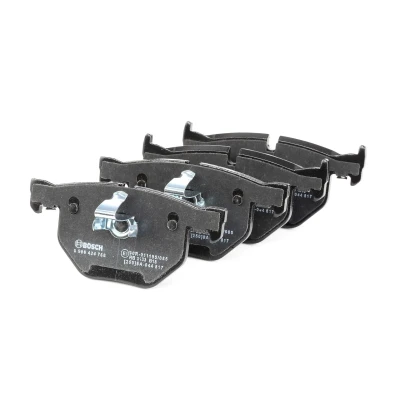 Image of 7427D1047427D1177427D683, E190R011195085 Brake pad set BOSCH 0 986 424 766 Low Metallic with piston clip, anti squeak plate BMW: 5 Saloon, X5