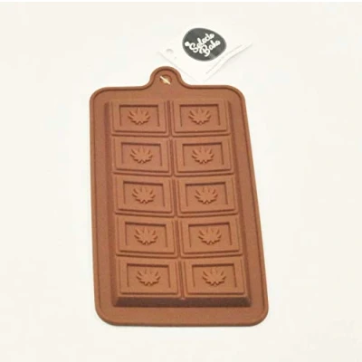 Image of Selecto Bake Marijuana Leaf Chocolate Bar Silicone Candy Mould Tray Break Apart and Energy Mold