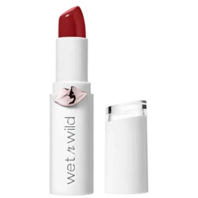 Image of Wet n Wild, Megalast Lipstick, Long lasting Moisturizing Lipstick with Shine Finish, Hydrating Formula Microspheres, Natural Marine Plant Extracts, Coenzyme Q10 and Vitamins A &amp; E, Crimson Crime